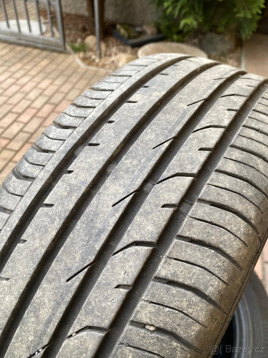 PNEU CONTINENTAL 195/50/16 - 2