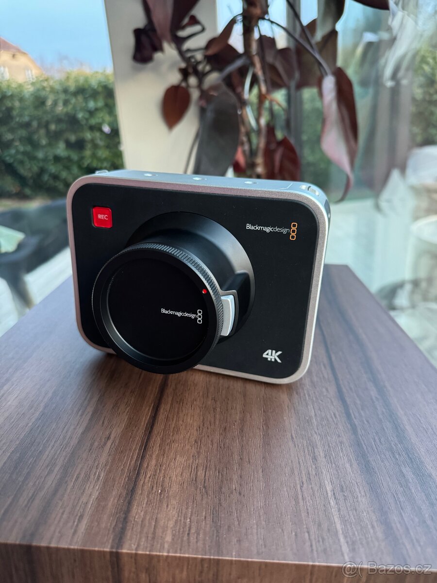 Blackmagic Production Camera 4K - 2
