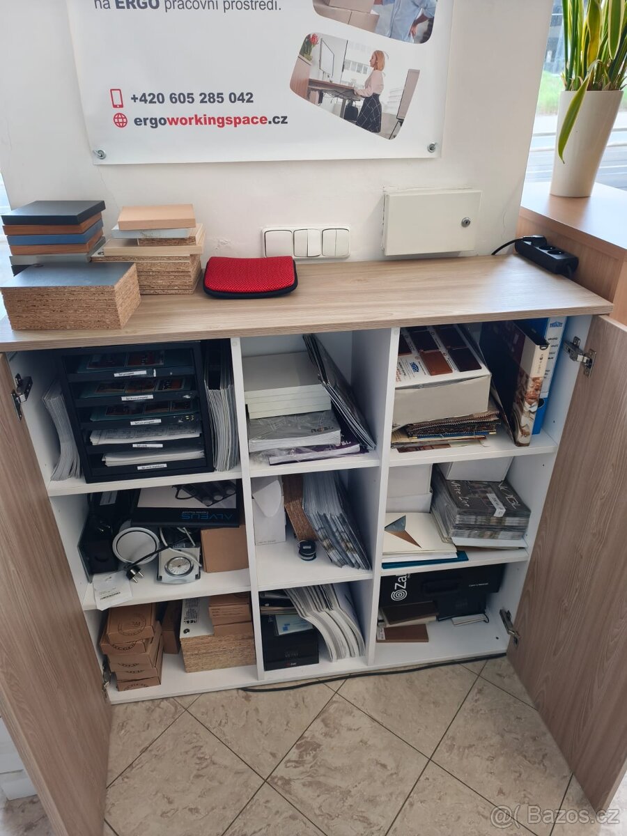 Střední skříň - 2