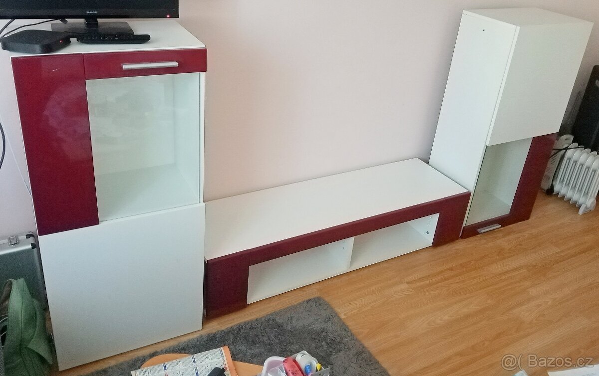 obývací stěna - 2