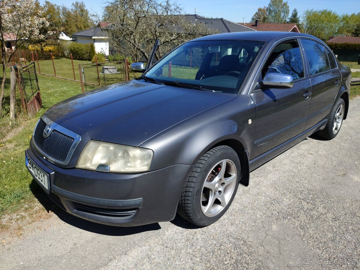 Škoda Superb 1 - 2