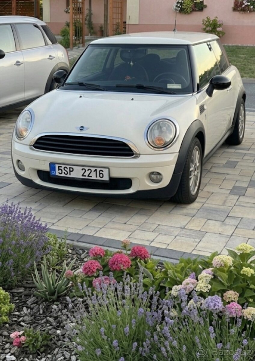 Mini Cooper R56 - 2