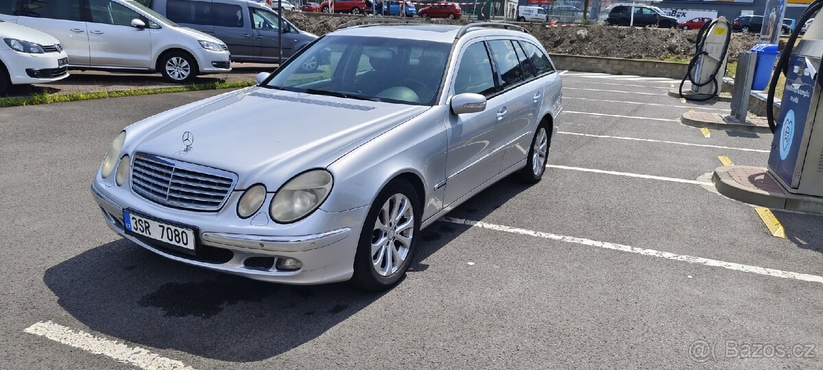 Mercedes benz třídy E 320 - 2