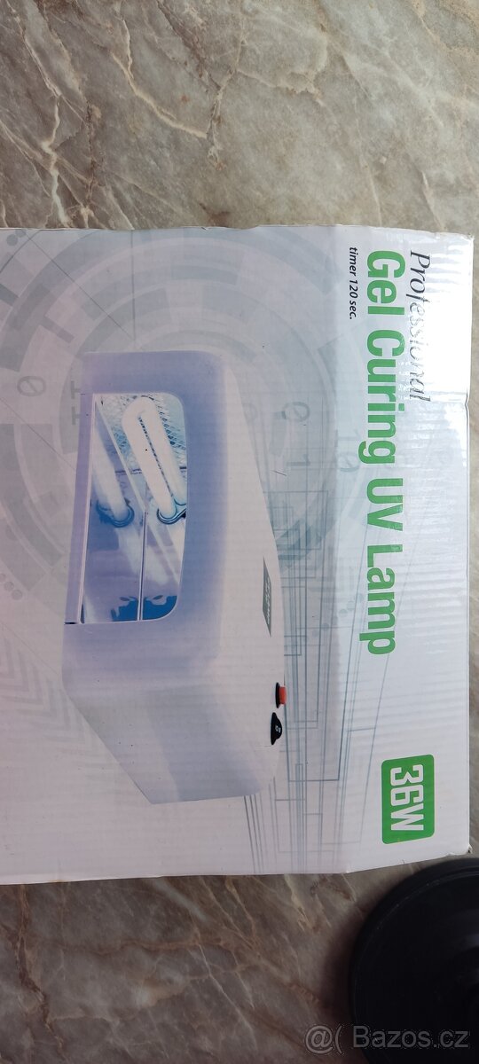 UV lampa na nehty - 2