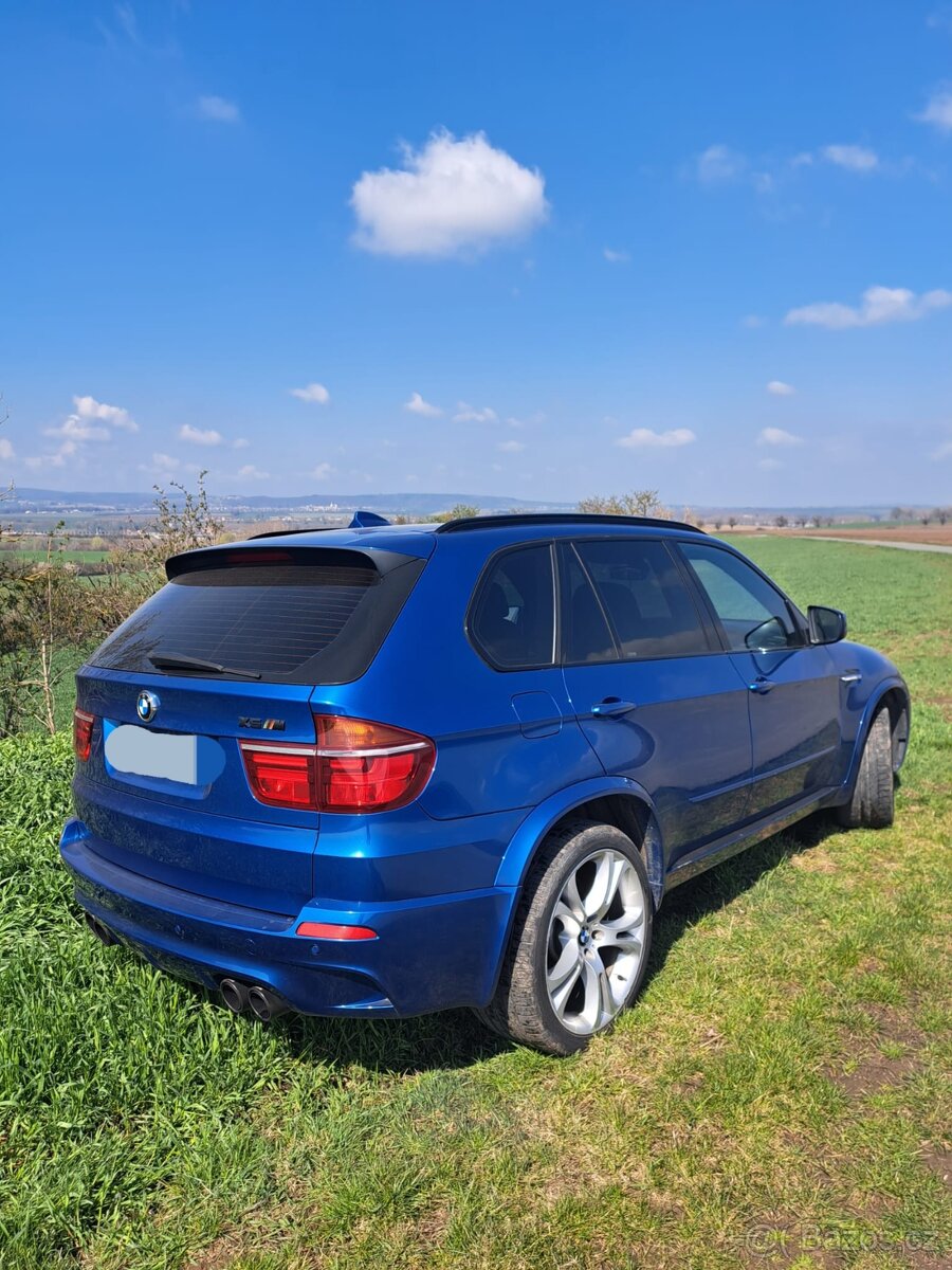 BMW X5M 2011 4.4i original M power - 2
