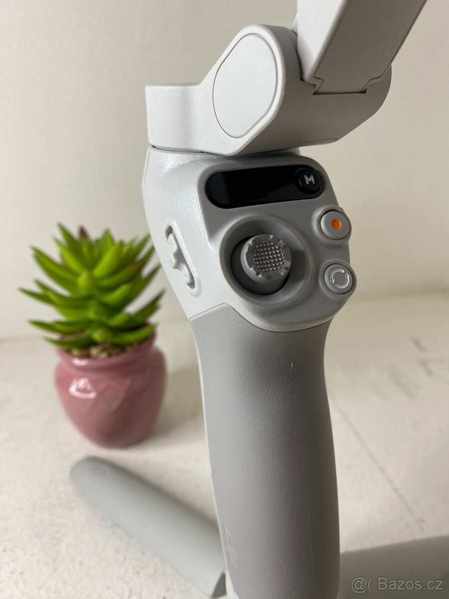 DJI Osmo Mobile SE – stabilizátor pro telefon - 2