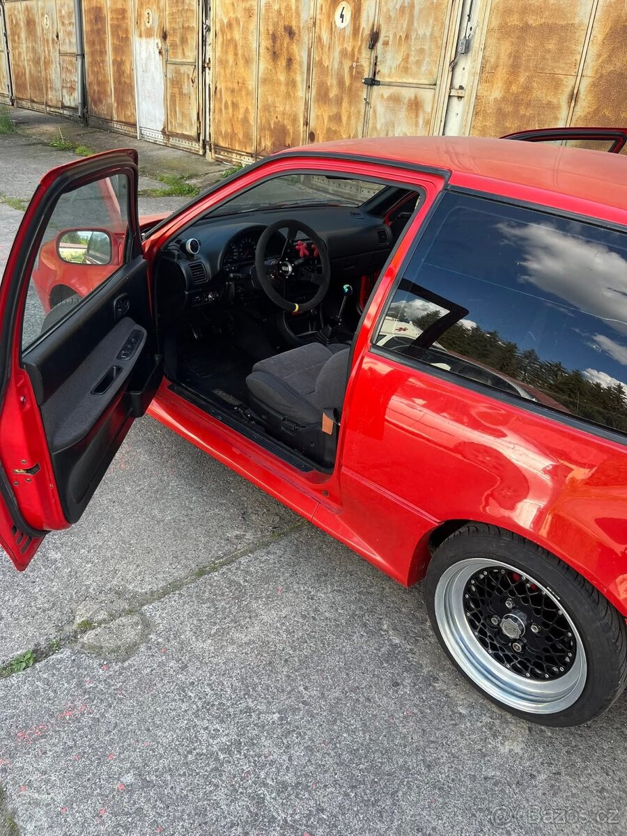 Suzuki Swift 1.3 GTi 16v twin cam - 2