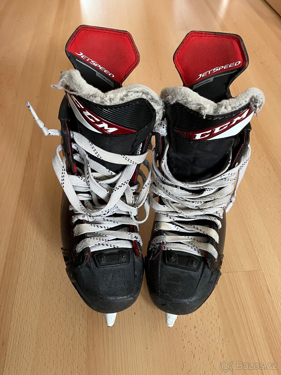 Prodám chlapecké brusle CCM Tacks AS 570 SR Wide Jet speed - 2