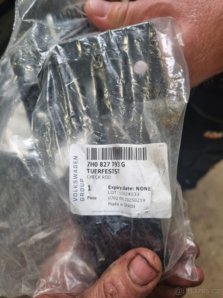 Pant zadních dveří transportér t6 - 2