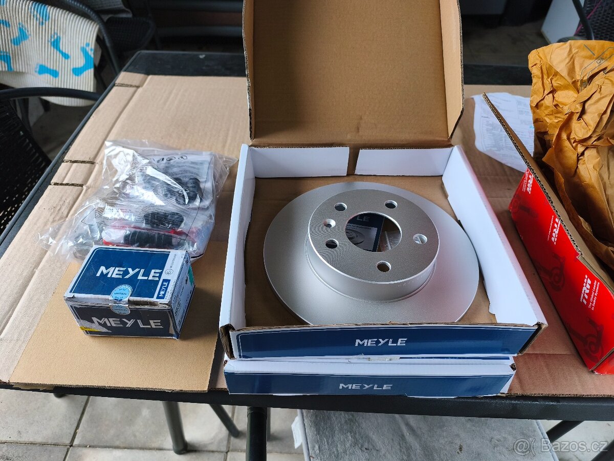 Kompletní brzdy Opel Zafira b - 2