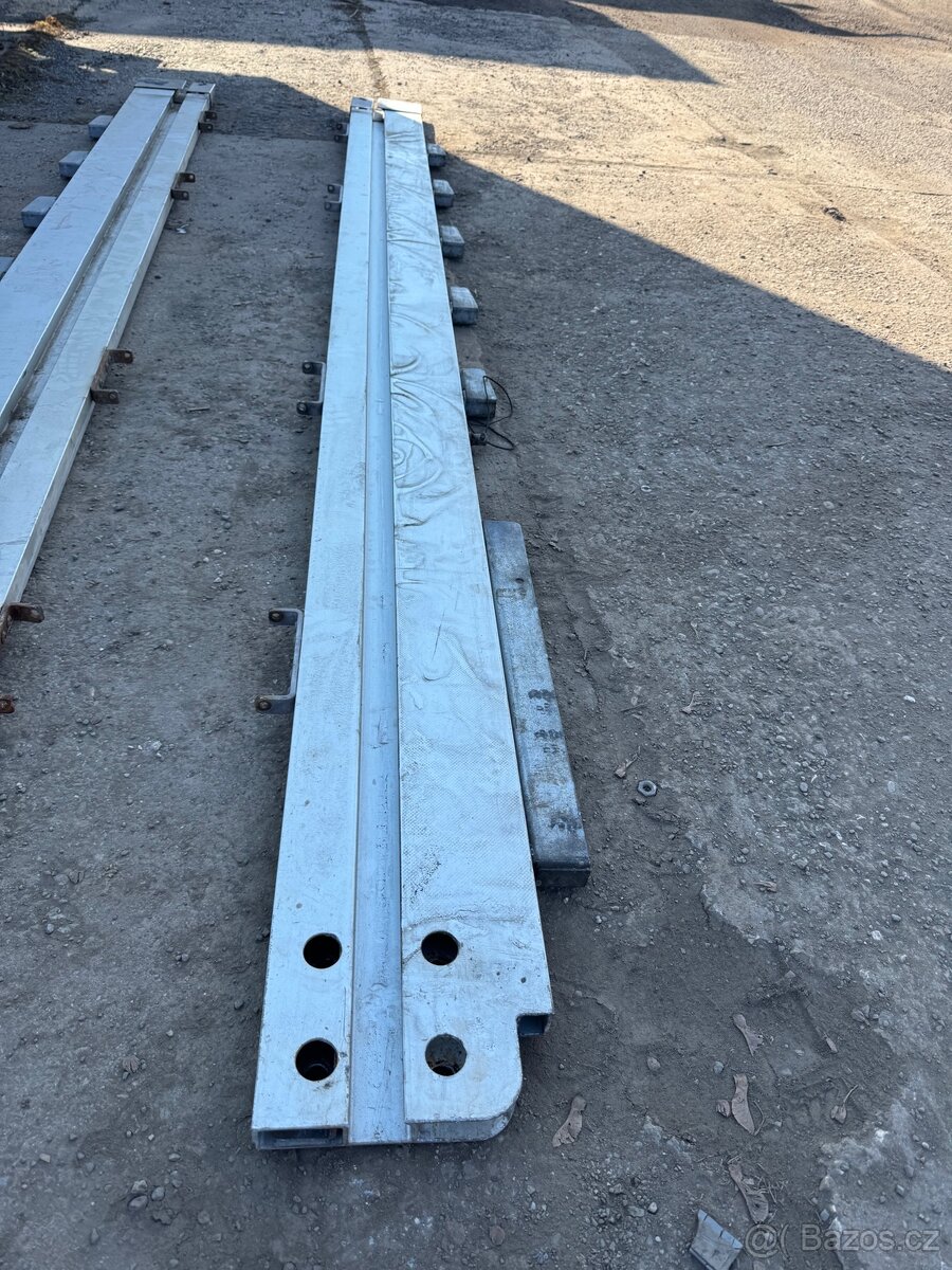 Sloupek Schmitz hlinikovy - 2