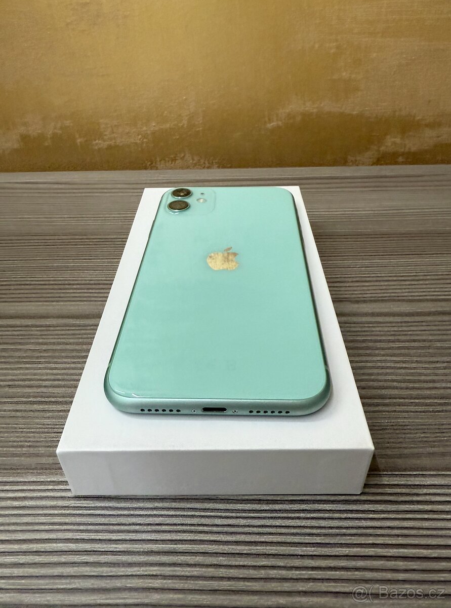 Apple iPhone 11 128GB zelená, baterie 100% - 2