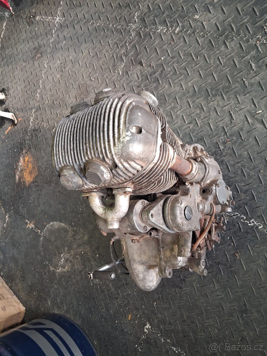 Jawa 500 šnek 01 motor - 2