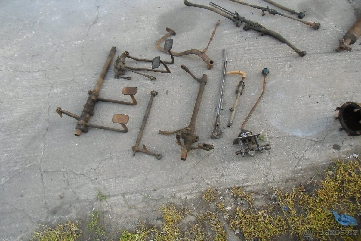 Díly na veterána Škoda- Tatra, Praga - 2