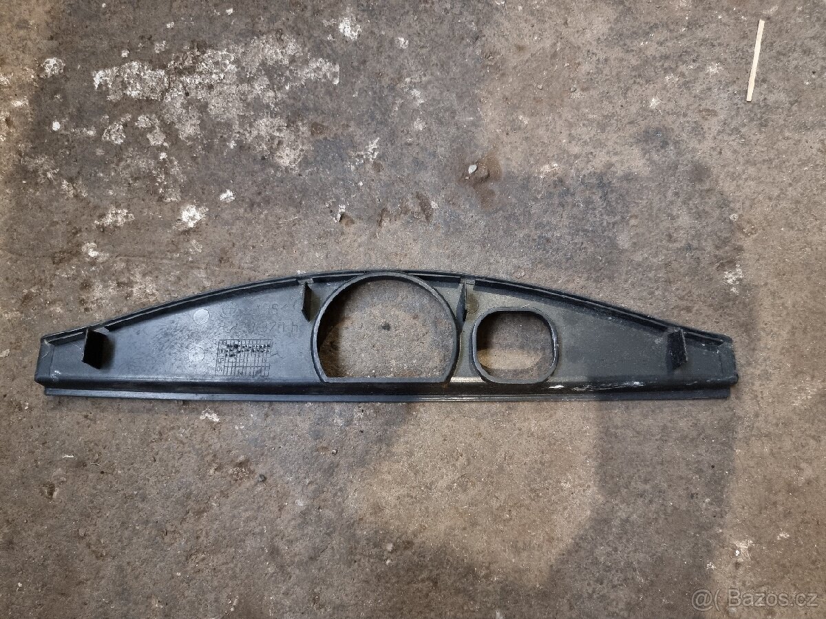 Kryt stěrače BMW e46 - 2