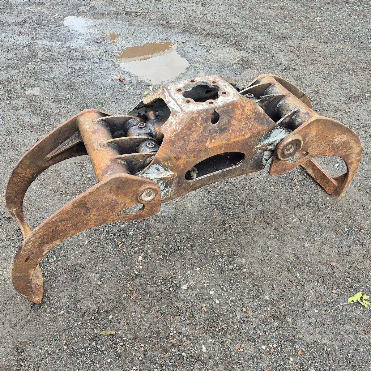 Drapák na dřevo - 2