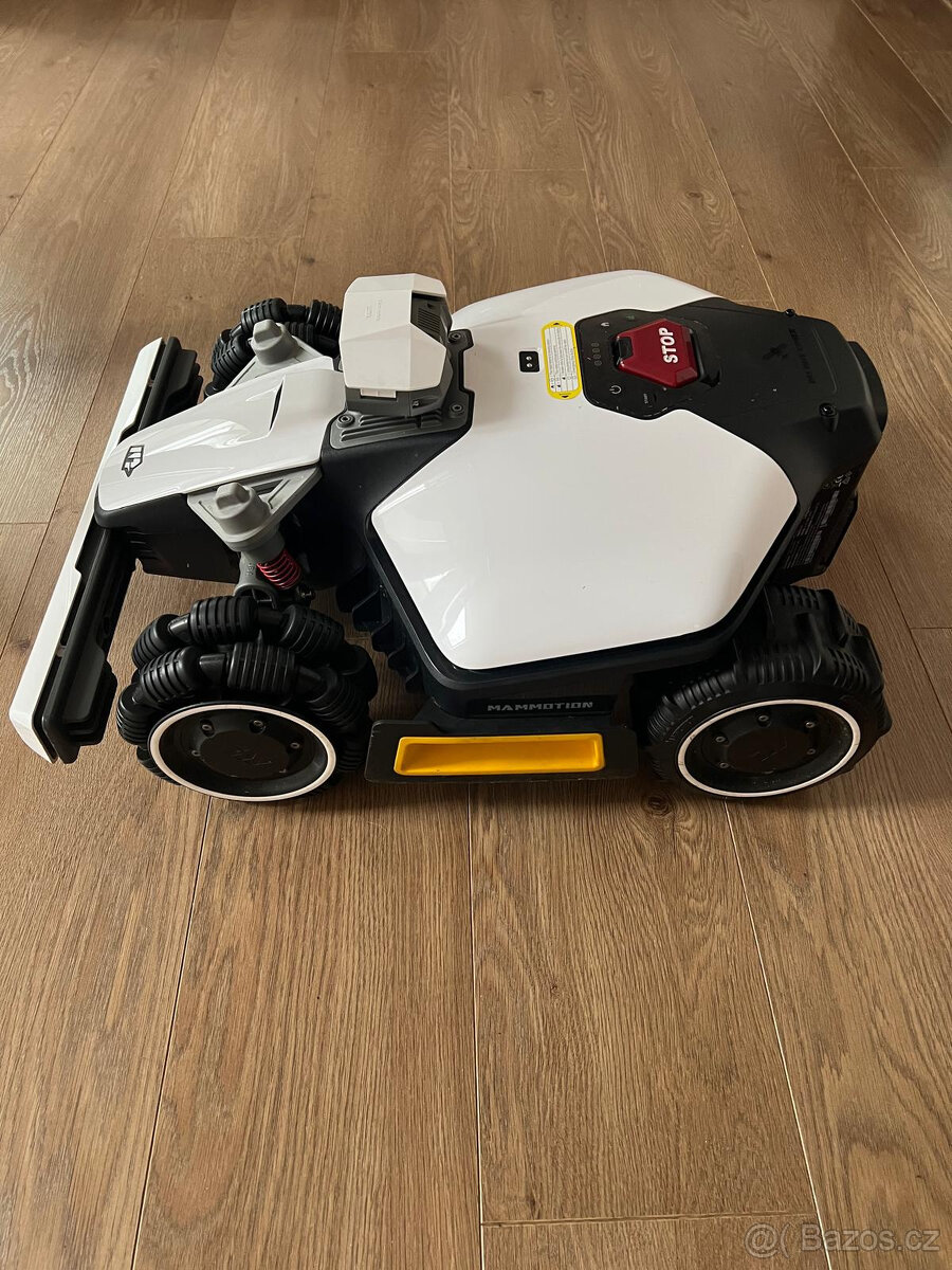 Mammotion LUBA mini AWD 800 - 2