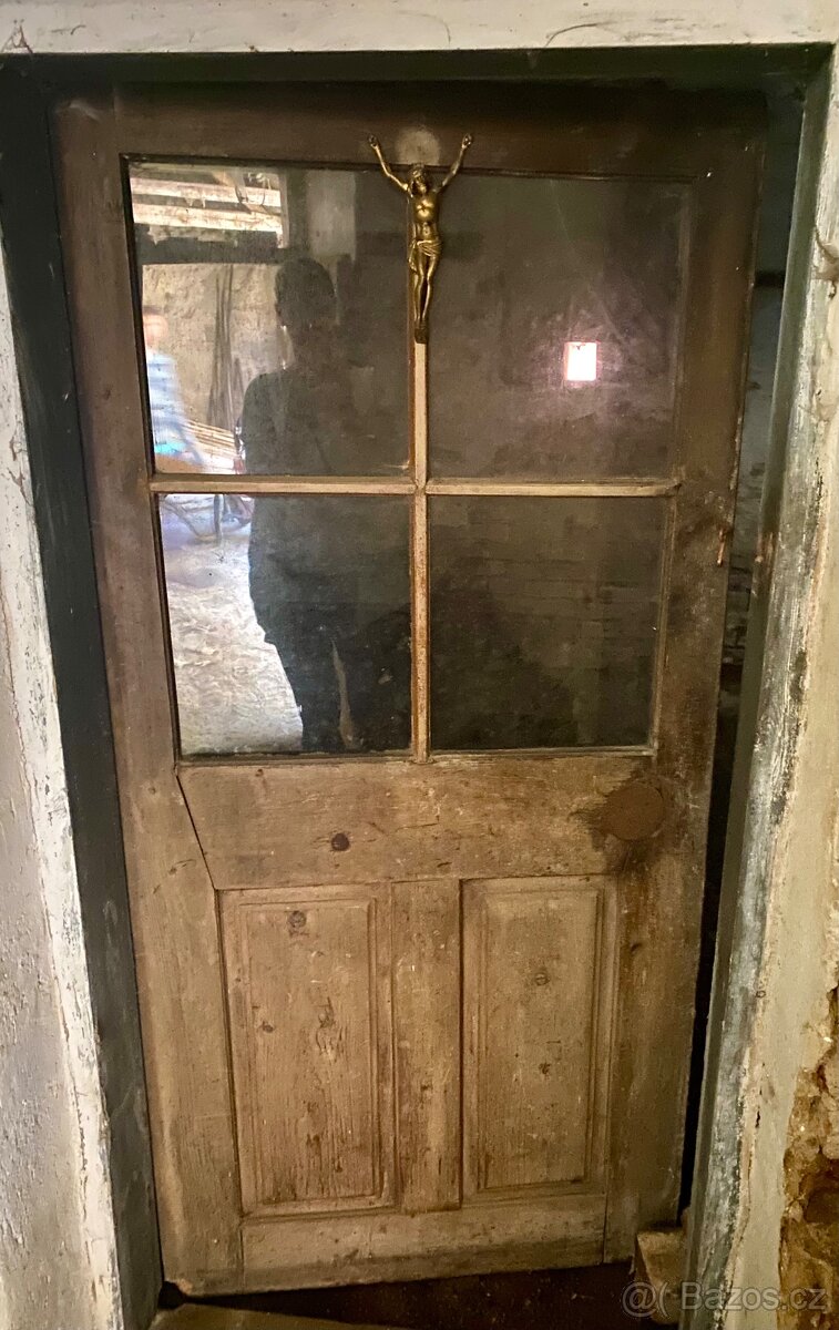 Staré dřevěné dveře - 2