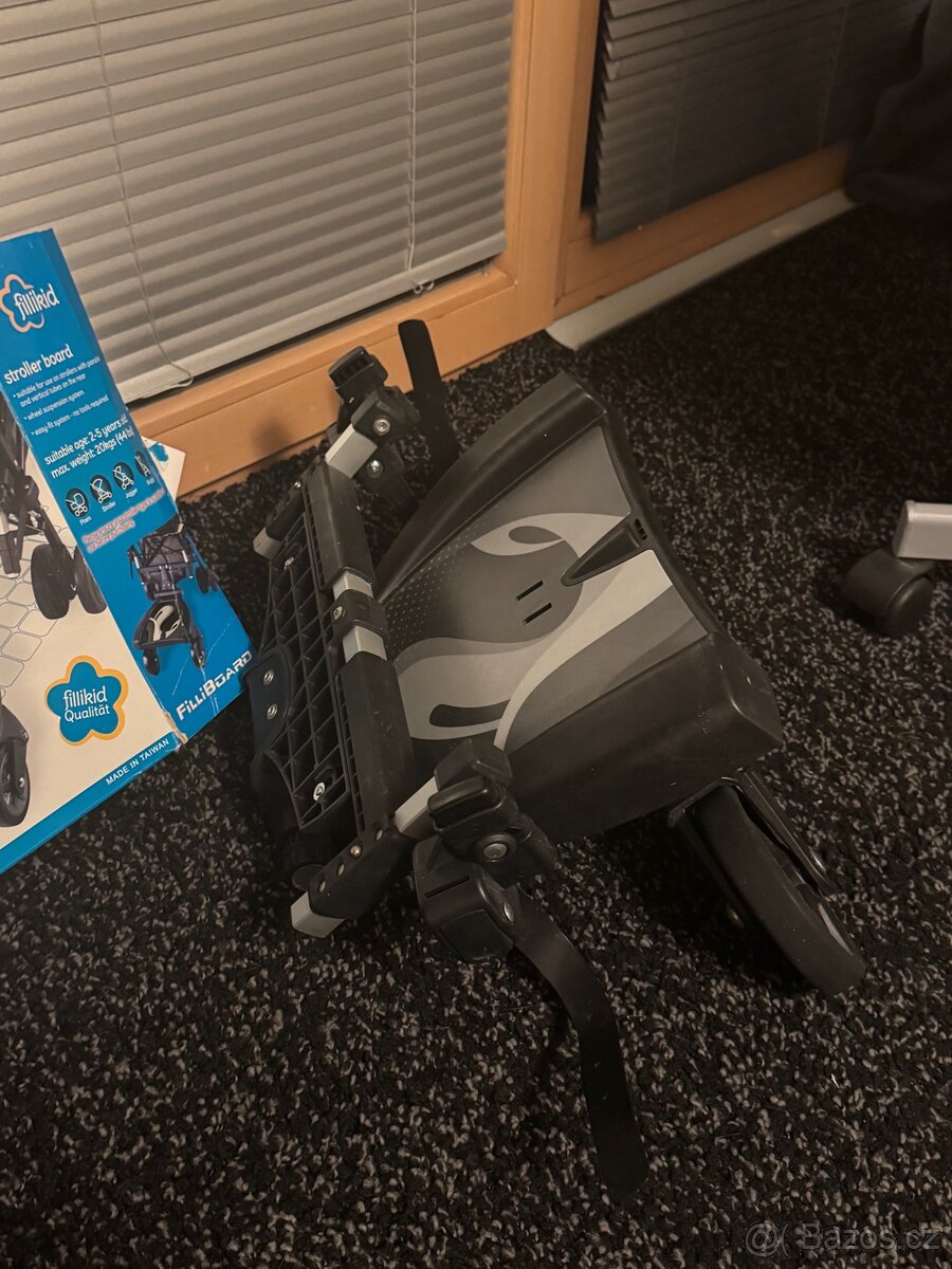 Kočárek - stupínek - 2