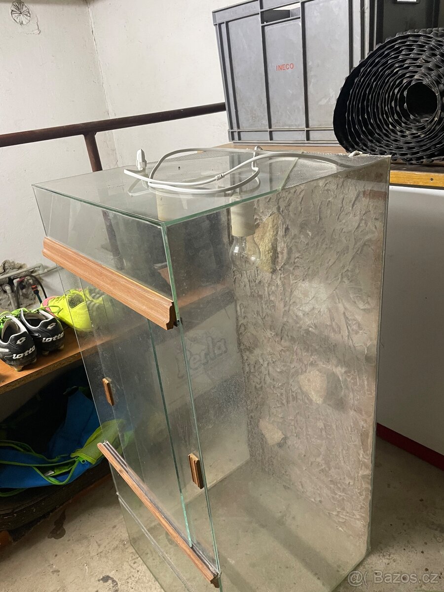 Terárium pro chameleona - 2