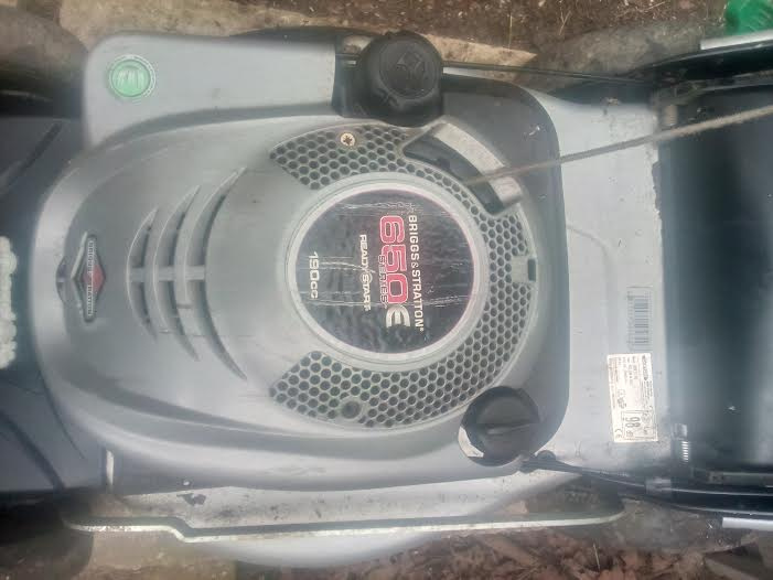 zahradni sekacka - 2