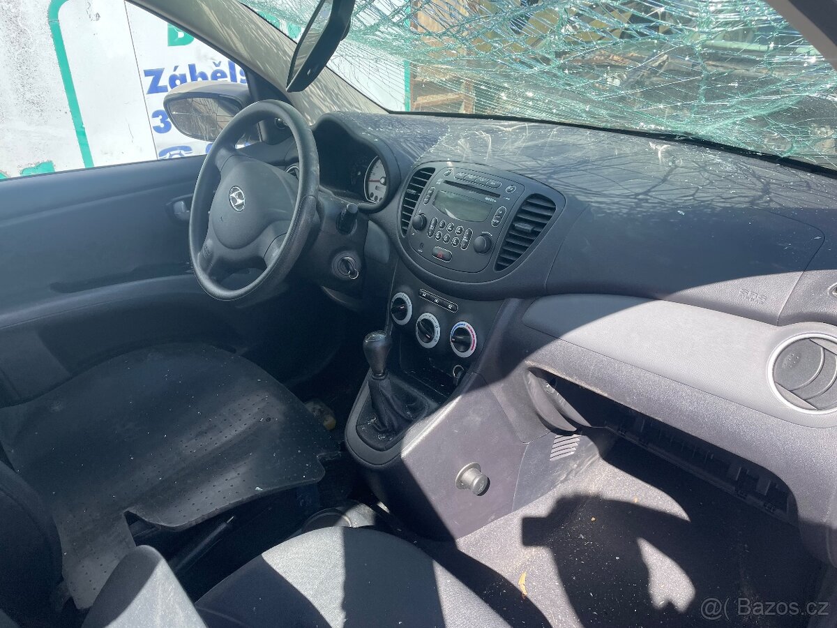 Huyndai i10 1.1i G4H6 48,5 kw - 2