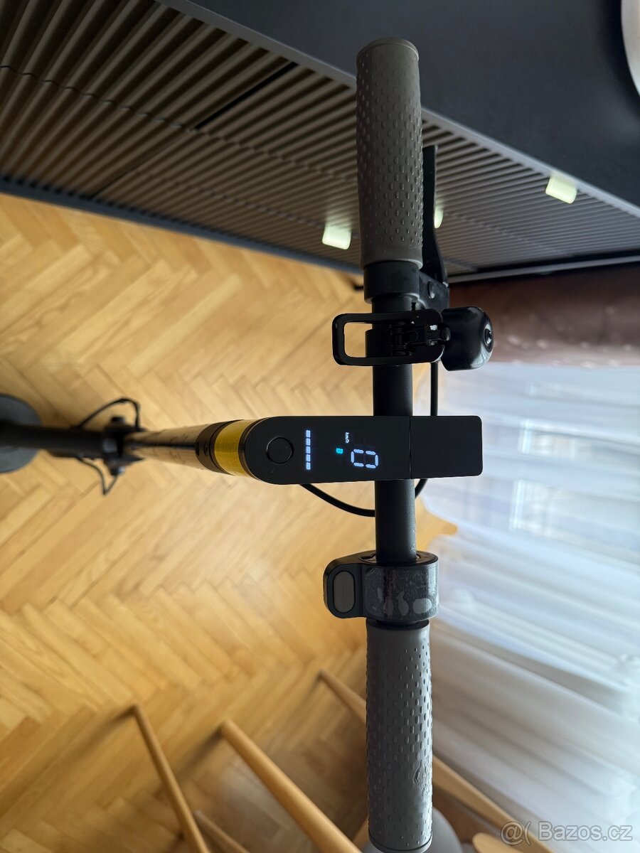 Elektricka koloběžka Xiaomi - 2