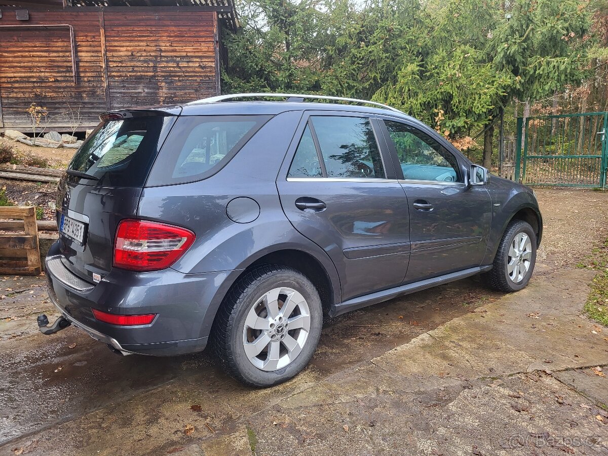 Mercedes-Benz ML 350 cdi - 2