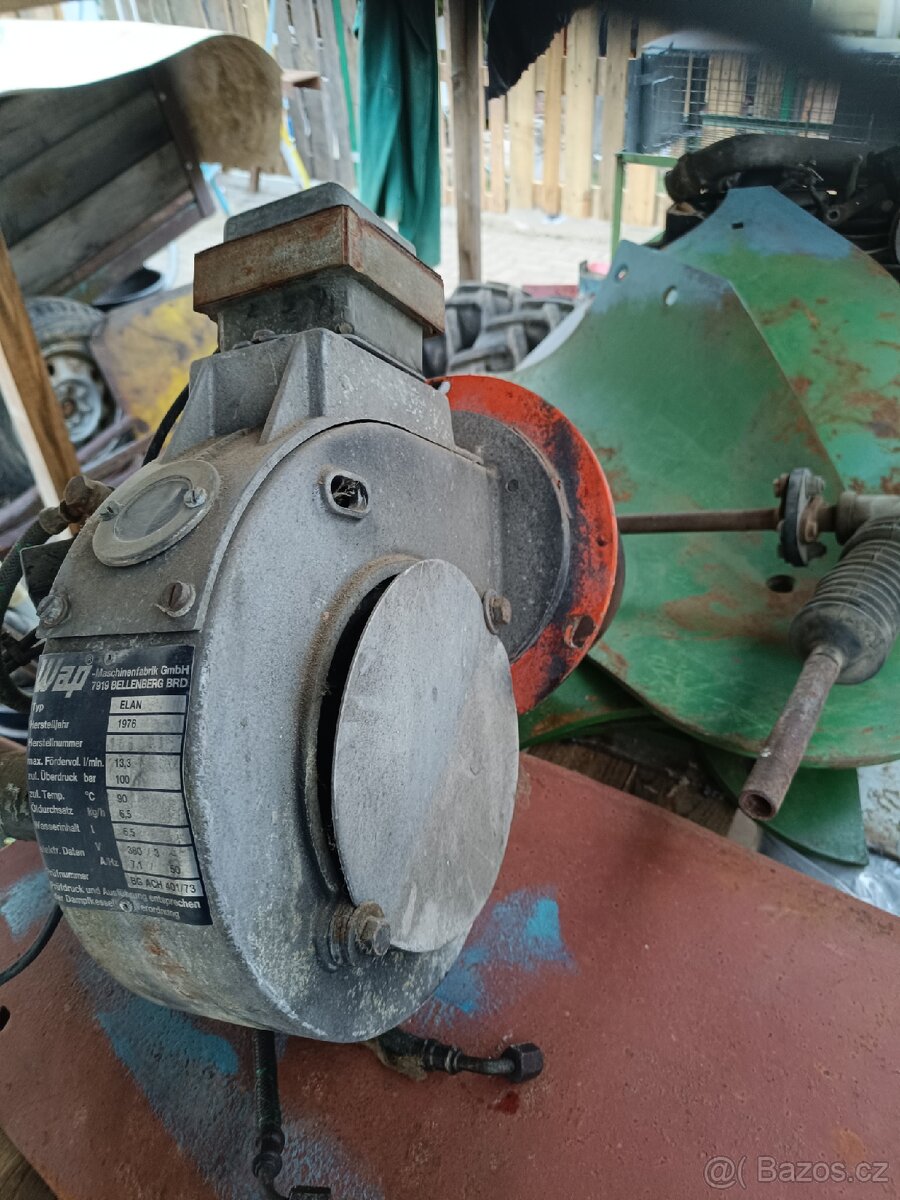 Naftový hořák. - 2