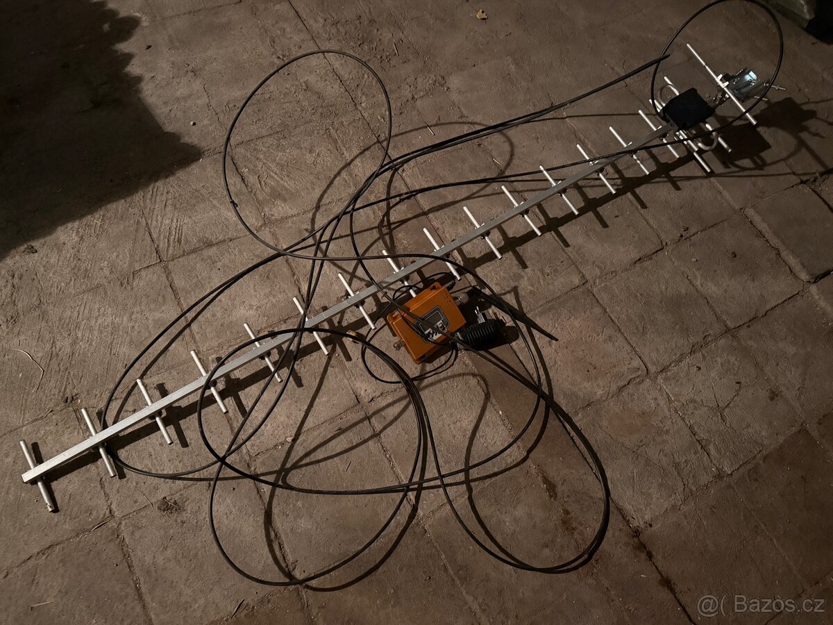 Anténa GSM a zesilovač - 2