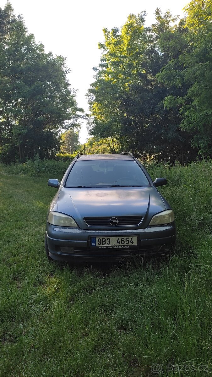 Opel Astra - 2