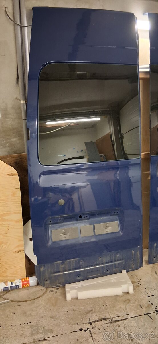 Renault master 2012 zadní dveře - 2