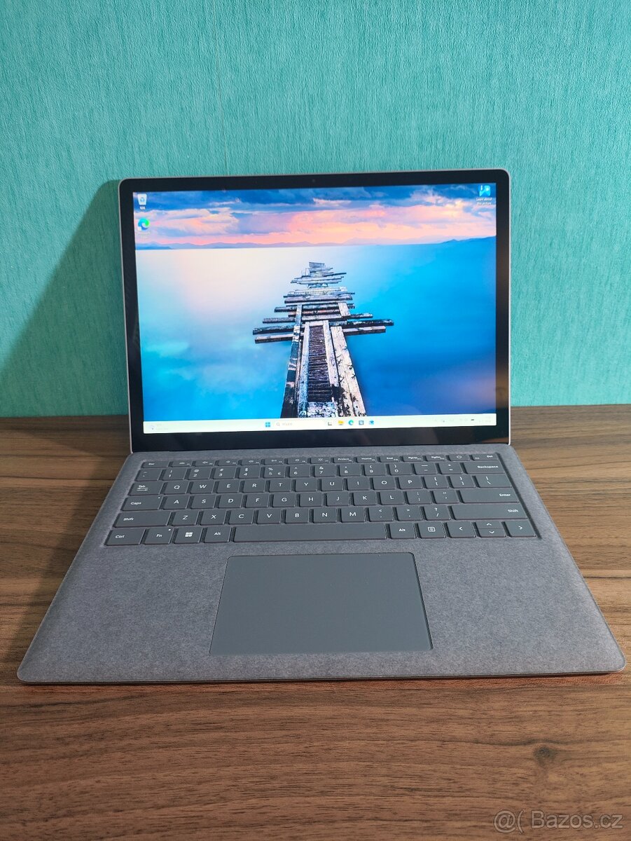 Microsoft Surface Laptop 5 | Core i5-1245U • 16 GB RAM • 512 - 2