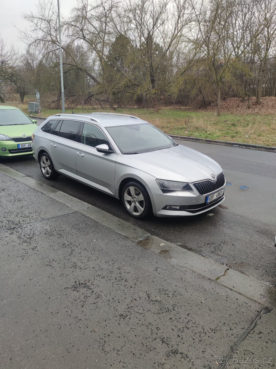 Škoda Superb combi 3 - 2