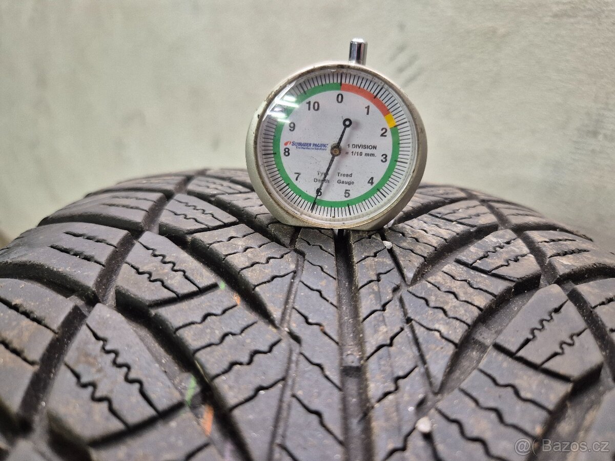 245/45 R18 GOODYEAR (5mm) č.16388 - 2