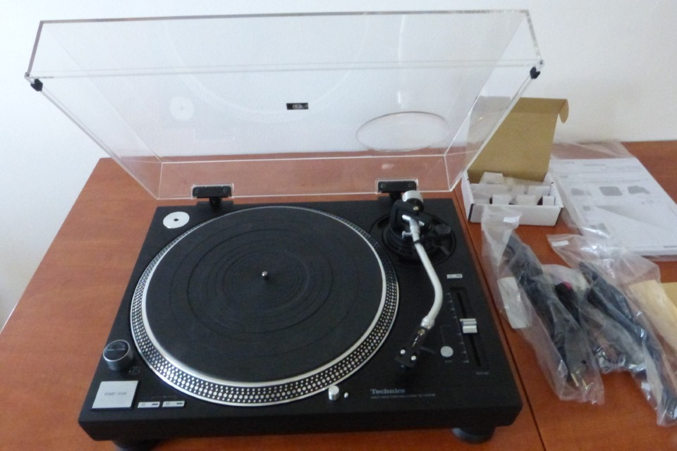Gramo Technics SL-1210GR Černý - 2
