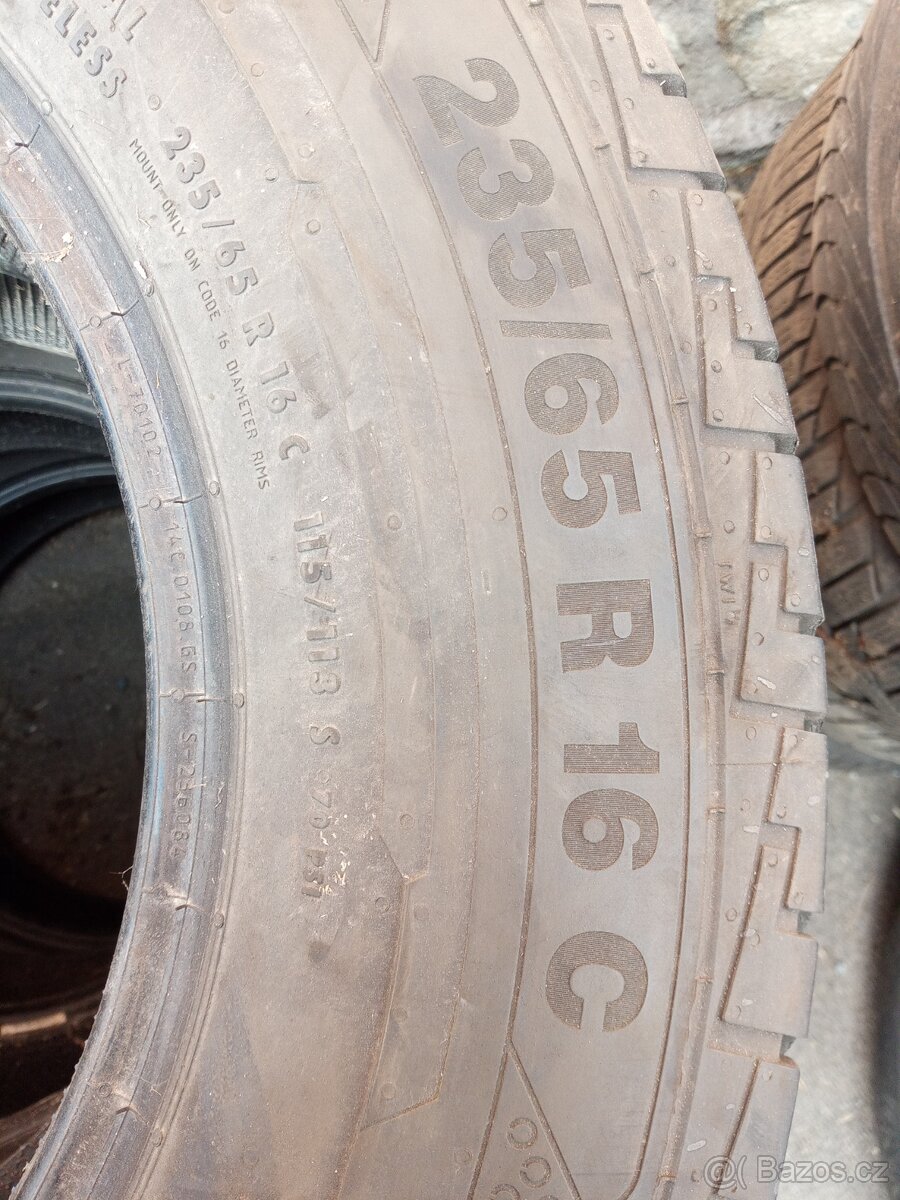 235/65 R16 C - 2