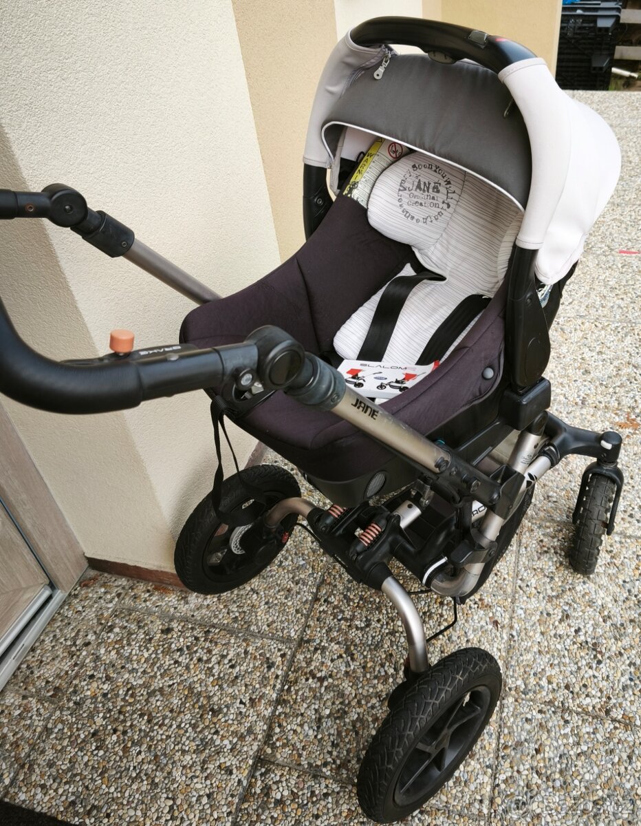 Terénní Jane slalom pro 3kmb, zachovalá, ručka funguje - 2