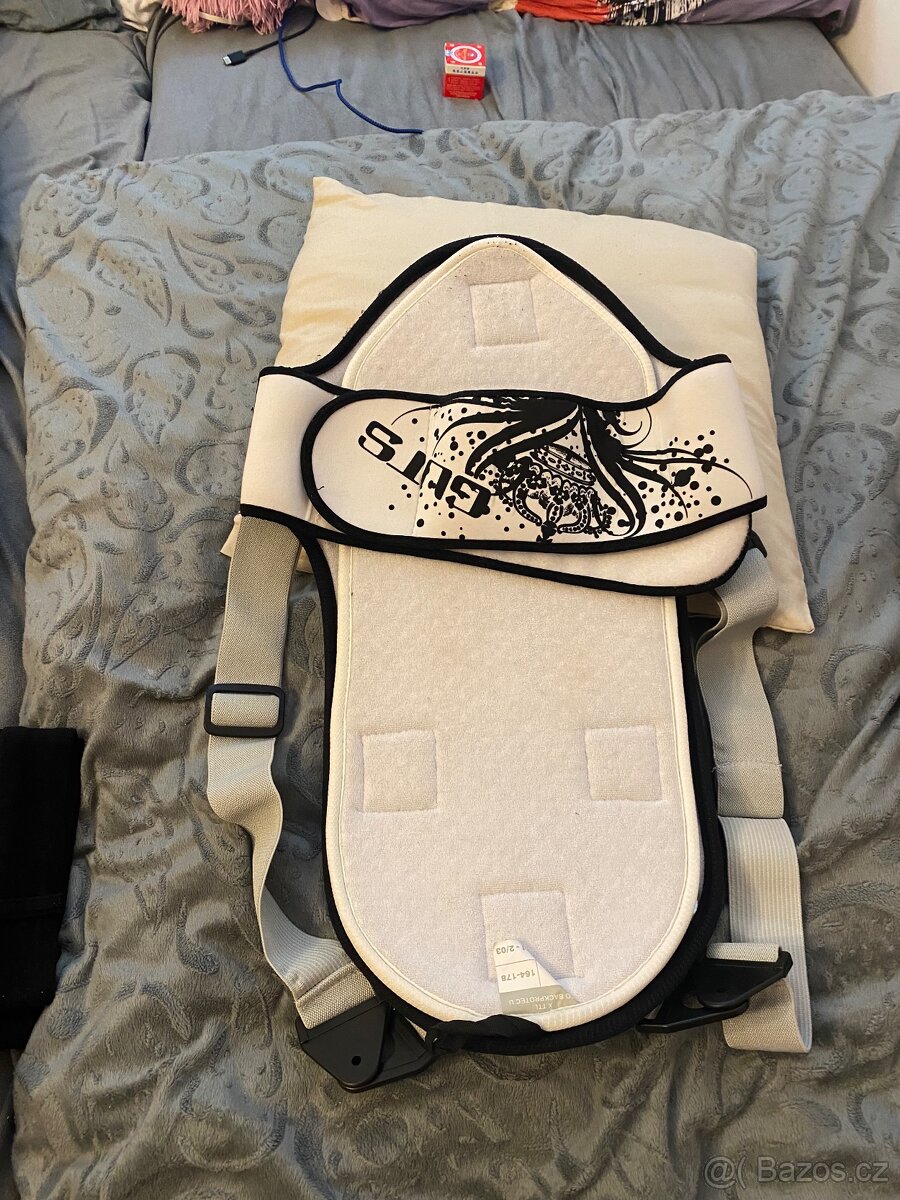 Chránič páteře - 2