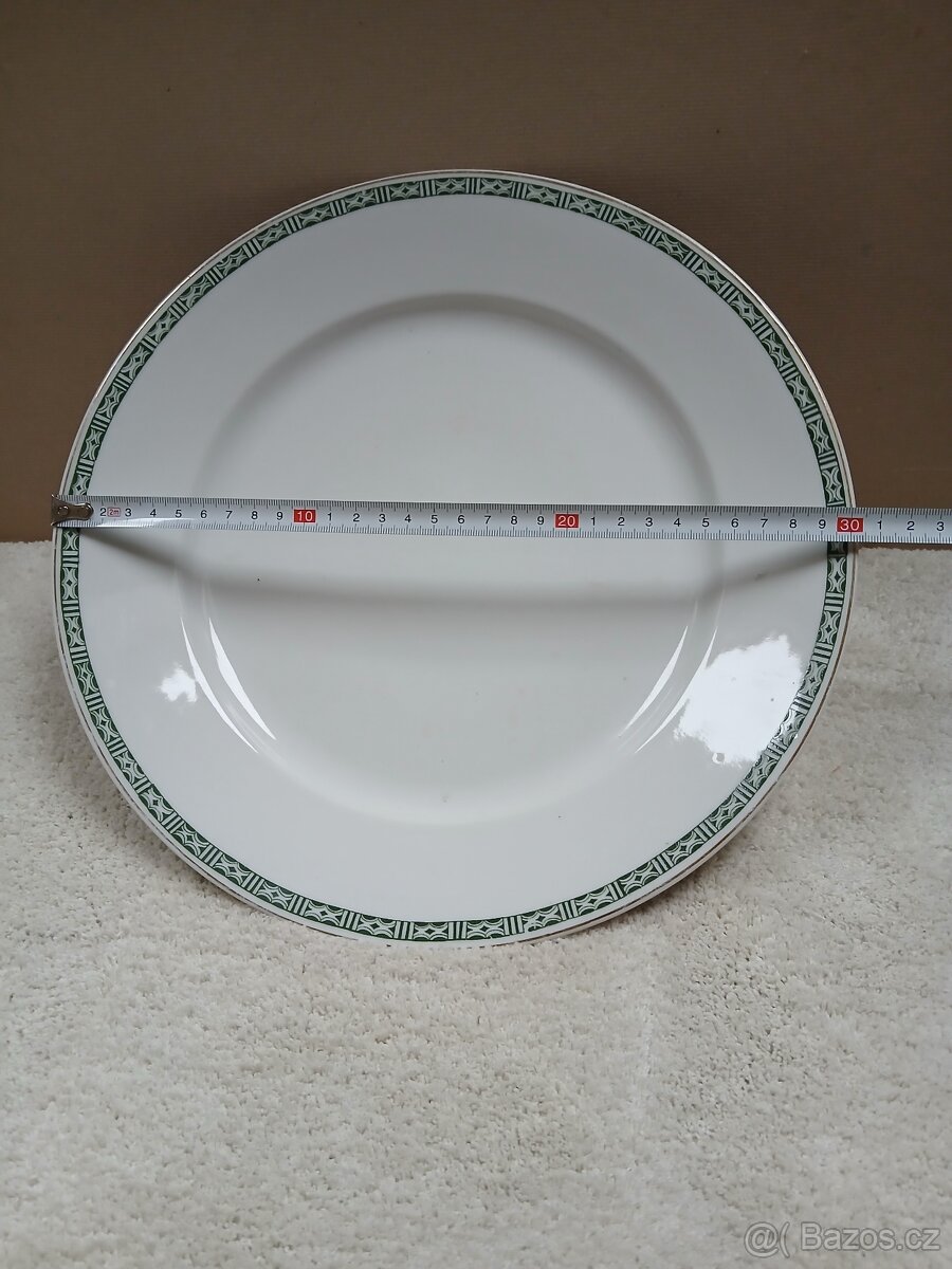Starožitný sevírovací talíř - 2