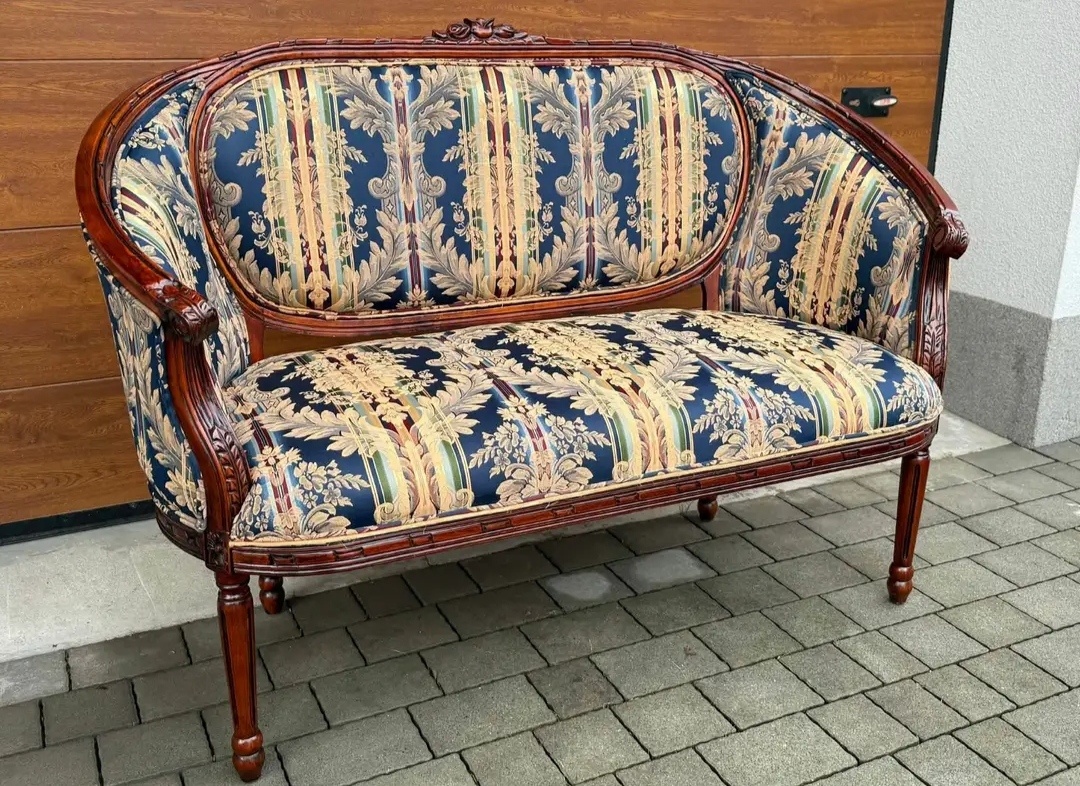 Starožitná sedací souprava - 2