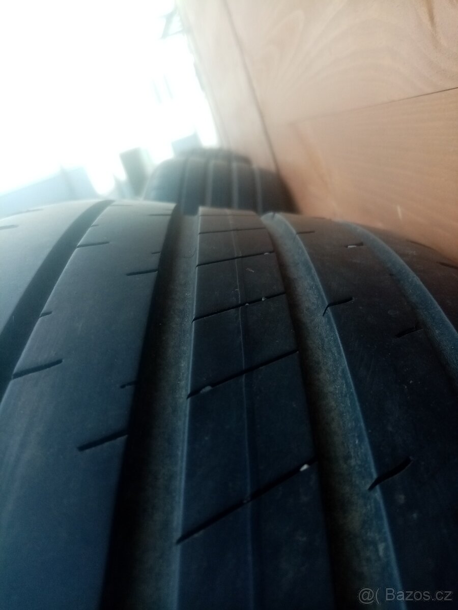 FORD SADA LETNÍCH LITÝCH KOL R16 - 2