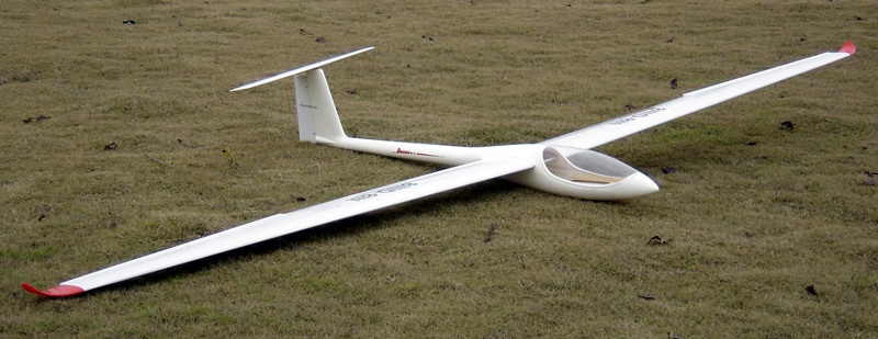 RC větroň Diskus 711 - 2
