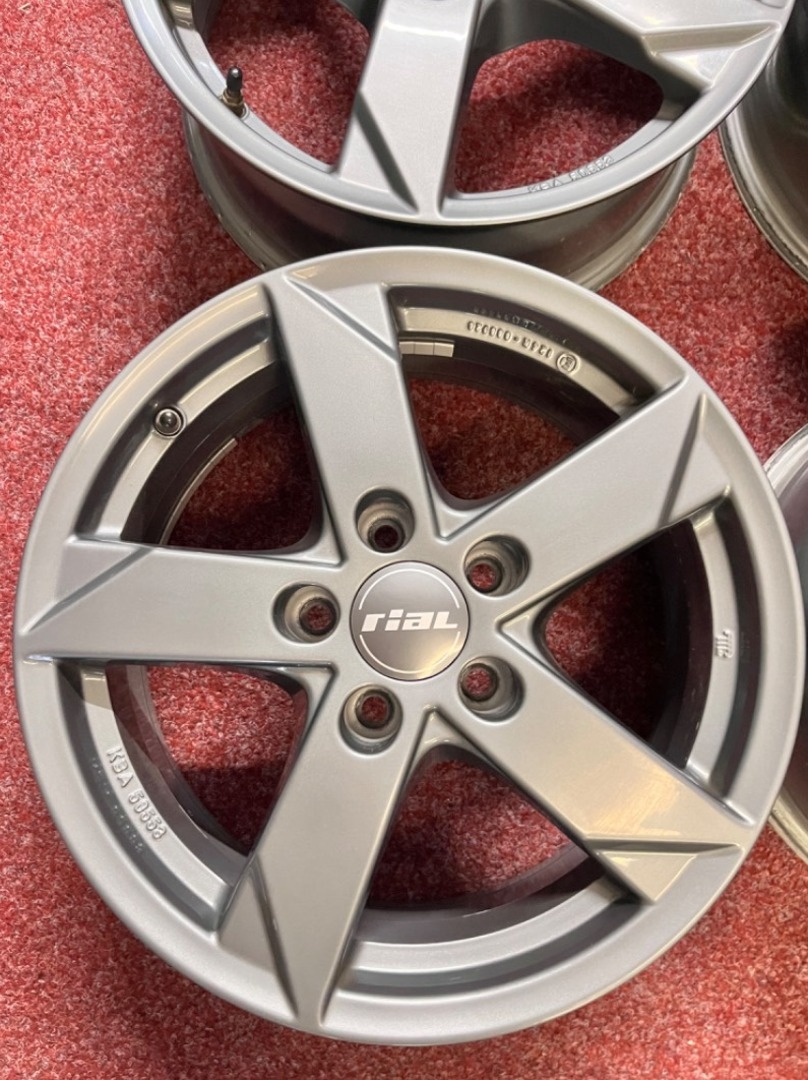 5x112 R16 alu disky Rial - ET 33 - 2
