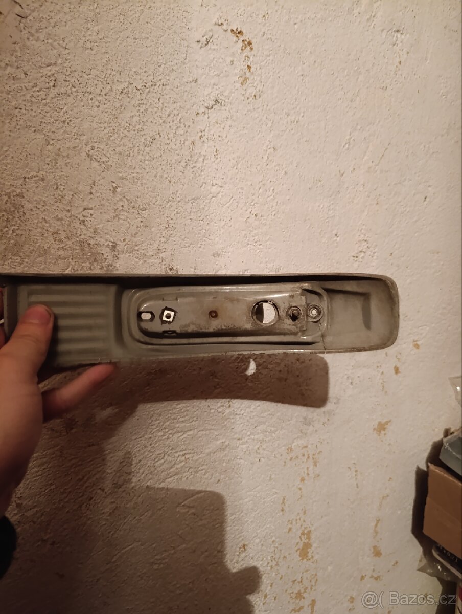 Levý blinkr z škoda 1000mb - 2