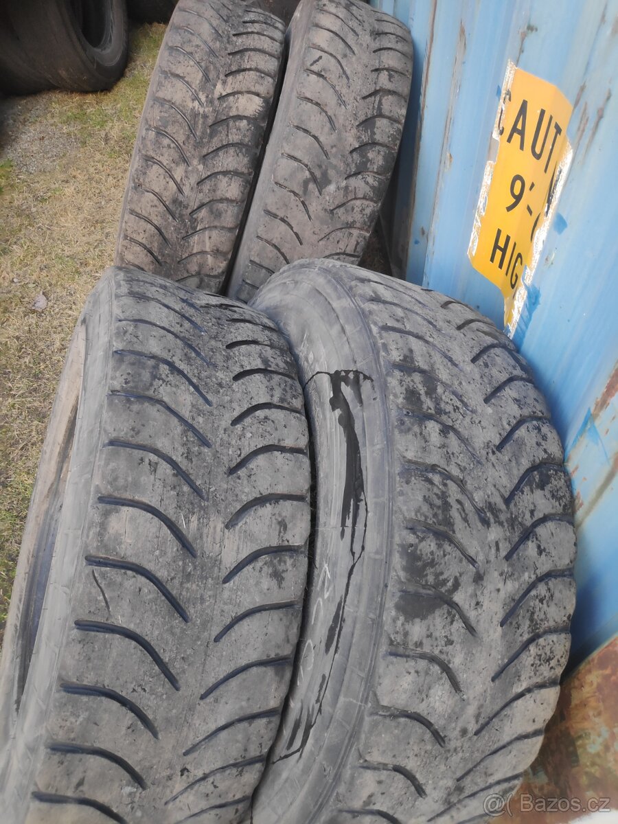 315/80R22,5 Michelin XWorks Remix - 2