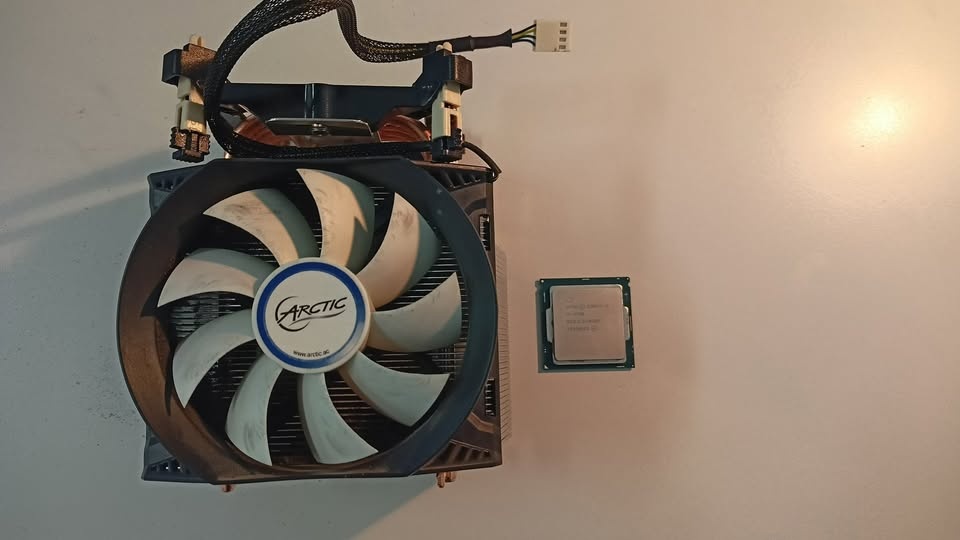 Intel Core i7-6700 @ 3.4GHz - 2