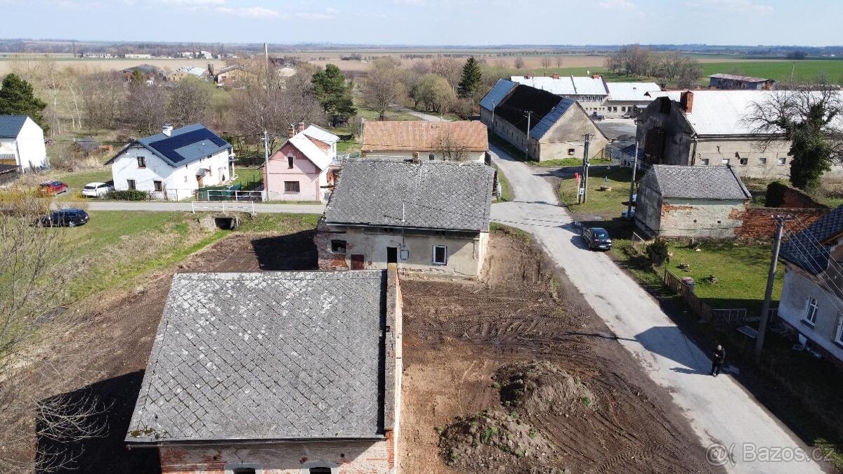 Prodej domu Hlinka - 2