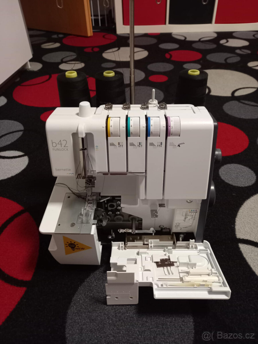 Šicí stroj Coverlock Bernette b42 Funlock - 2