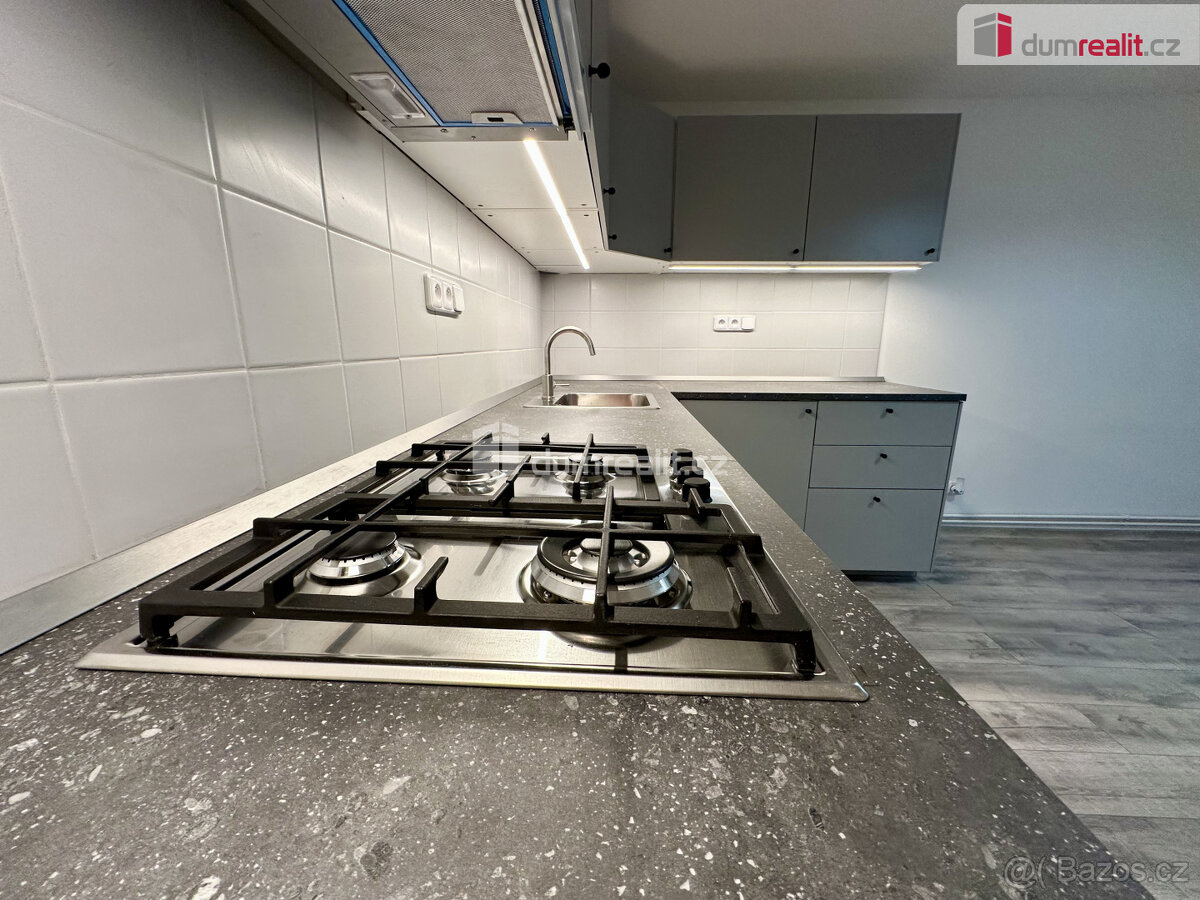 byt 4+1 v ul. Kolmá, Karlovy Vary - 2